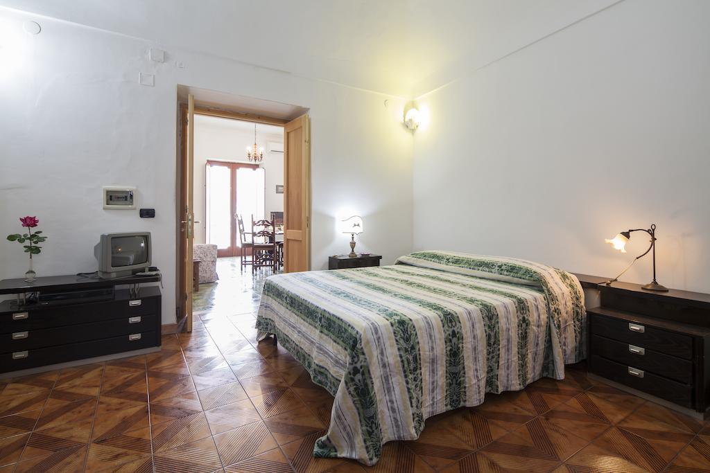 Casa Wanda Bed & Breakfast Позитано Екстериор снимка